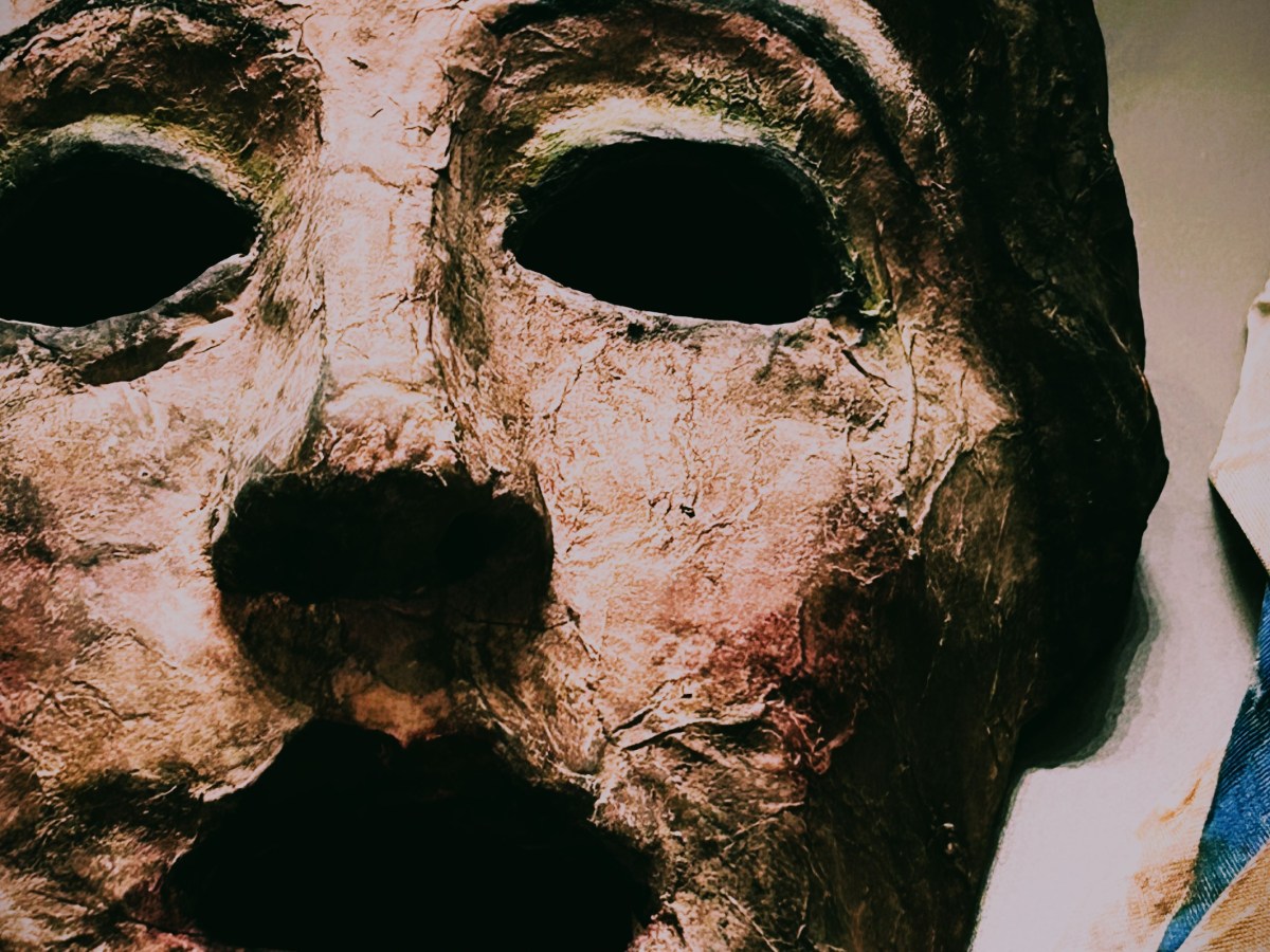 What’s your motivation? (a reflection on a clay theatre mask from Oflag VII-A,&nbsp;Murnau)